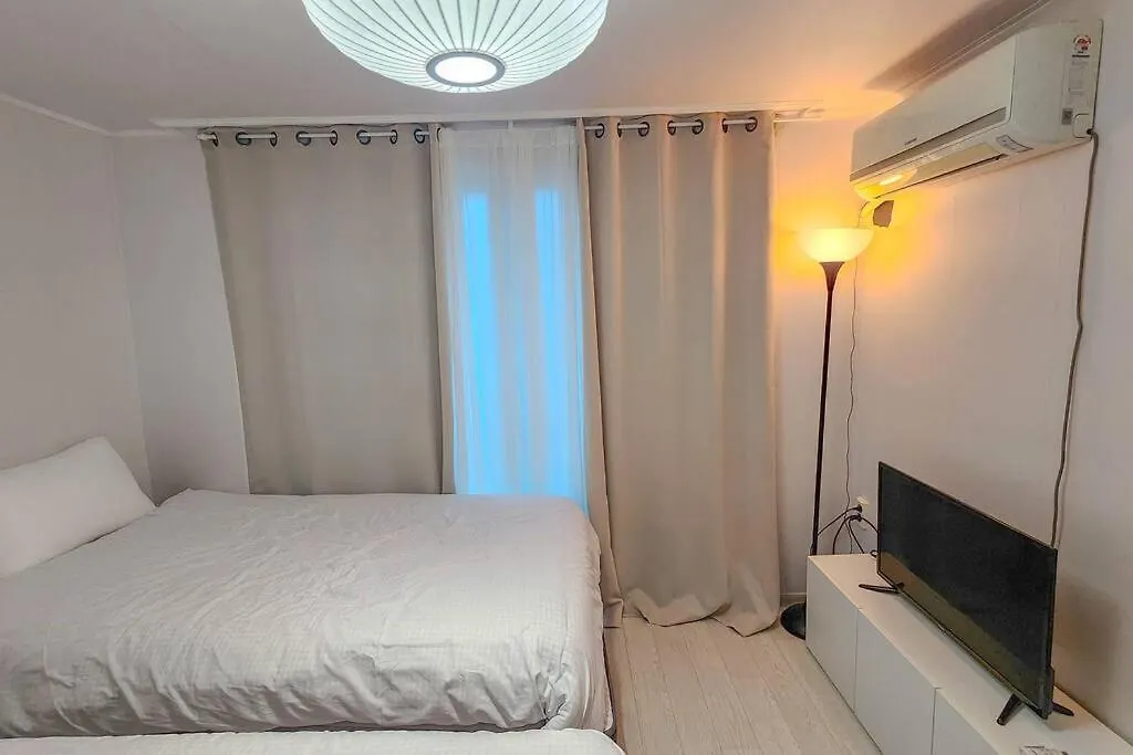 Hongdae Station House Seogyodong Apartman Szöul